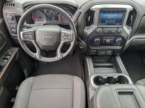 Certified 2021 Chevrolet Silverado 1500 RST image 10