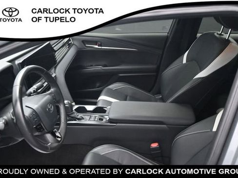 Used 2025 Toyota Camry SE w/ Multimedia Upgrade Package FWD image 11