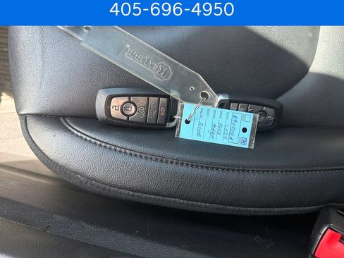 Used 2022 Ford Edge Titanium AWD/4WD image 33