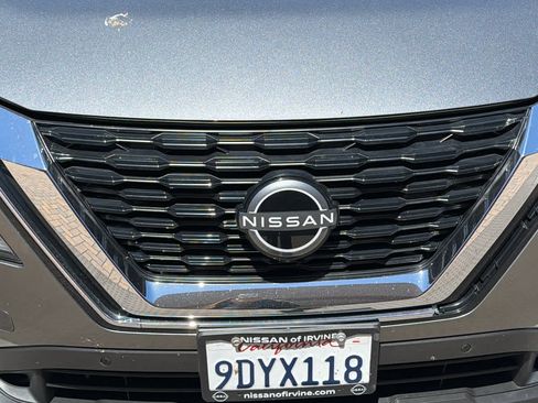 Used 2023 Nissan Rogue SL w/ SL Premium Package FWD image 3