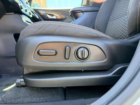 Used 2020 GMC Terrain SLE w/ Driver Convenience Package AWD/4WD image 21