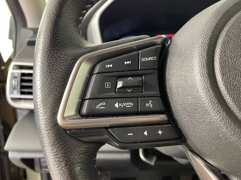 Used 2024 Subaru Outback Limited AWD/4WD image 10