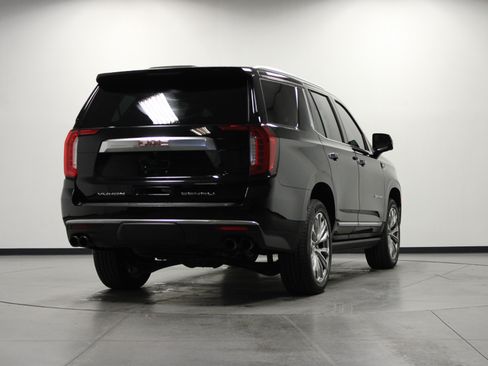 Used 2022 GMC Yukon Denali AWD/4WD image 4