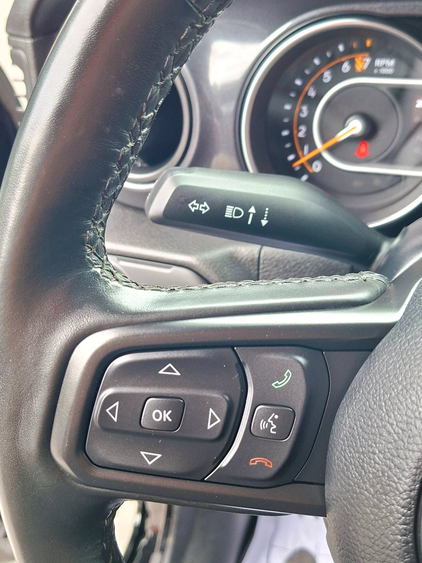 Used 2022 Jeep Gladiator Sport AWD/4WD image 28