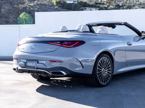 Used 2026 Mercedes-Benz CLE 300 4MATIC Cabriolet image 5