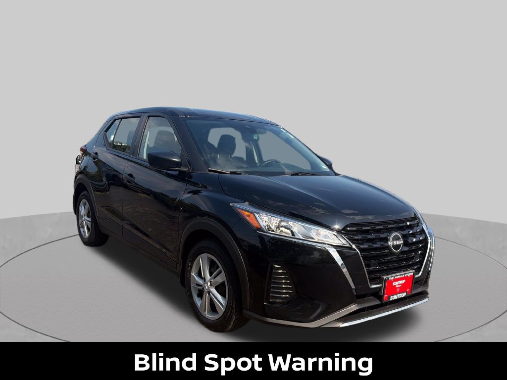 Certified 2022 Nissan Kicks S FWD image 9