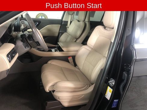 Used 2020 Lincoln Aviator Reserve w/ Equipment Group 202A AWD/4WD image 11