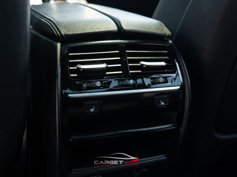 Used 2018 BMW 540i xDrive image 23