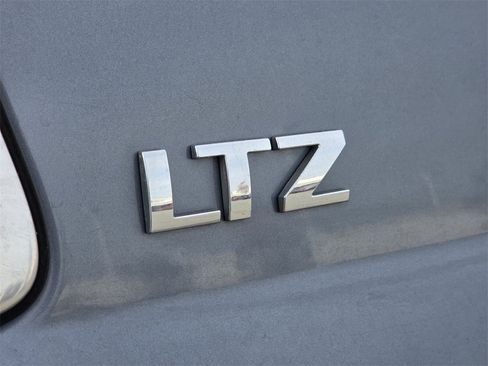 Used 2015 Chevrolet Tahoe LTZ image 4