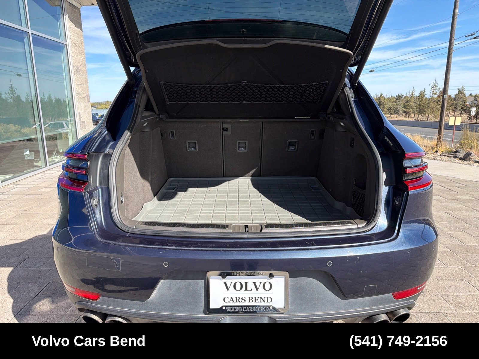 Used 2015 Porsche Macan S AWD/4WD image 9