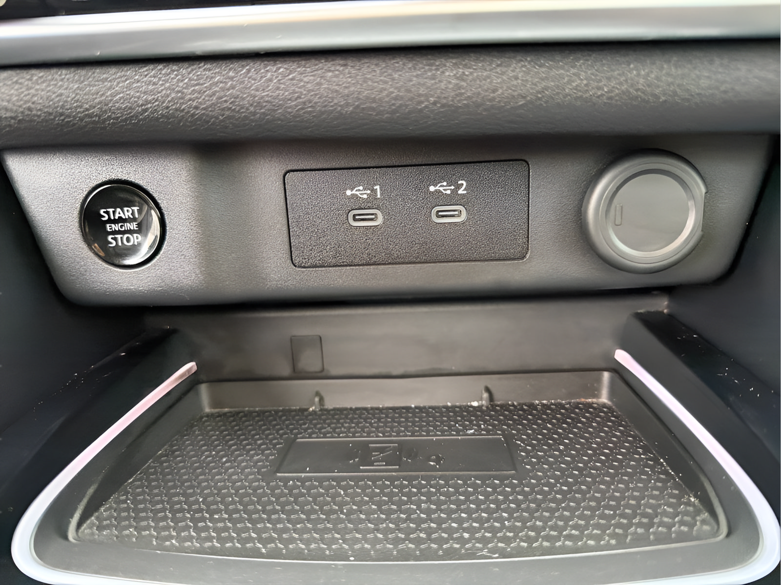 Certified 2024 Nissan Rogue Platinum w/ Platinum Premium Package FWD image 38