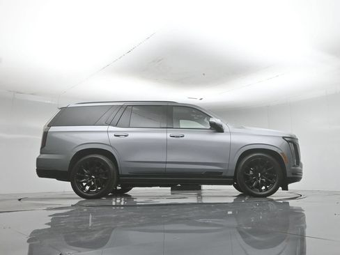 Used 2025 Cadillac Escalade Premium Luxury w/ Touring Package AWD/4WD image 55