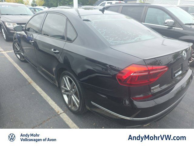 Used 2018 Volkswagen Passat 2.0T R-Line FWD image 3