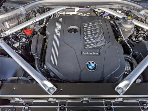 Used 2023 BMW X5 xDrive40i w/ Climate Comfort Package image 24