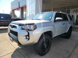 Used 2017 Toyota 4Runner SR5 Premium image 6
