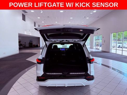 Certified 2024 Lexus TX 500h AWD w/ Technology Package image 7
