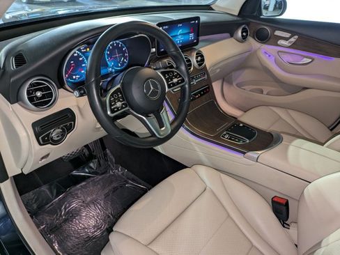 Certified 2022 Mercedes-Benz GLC 300 4MATIC image 11