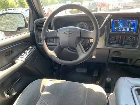 Used 2006 Chevrolet Silverado 1500 LS w/ Chrome Exterior Package image 36