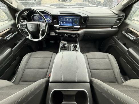 Used 2023 Chevrolet Silverado 1500 LT Trail Boss w/ Protection Package image 17