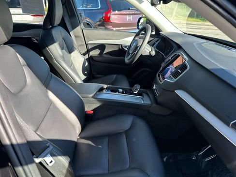 Used 2023 Volvo XC90 B5 Core w/ Climate Package AWD/4WD image 41