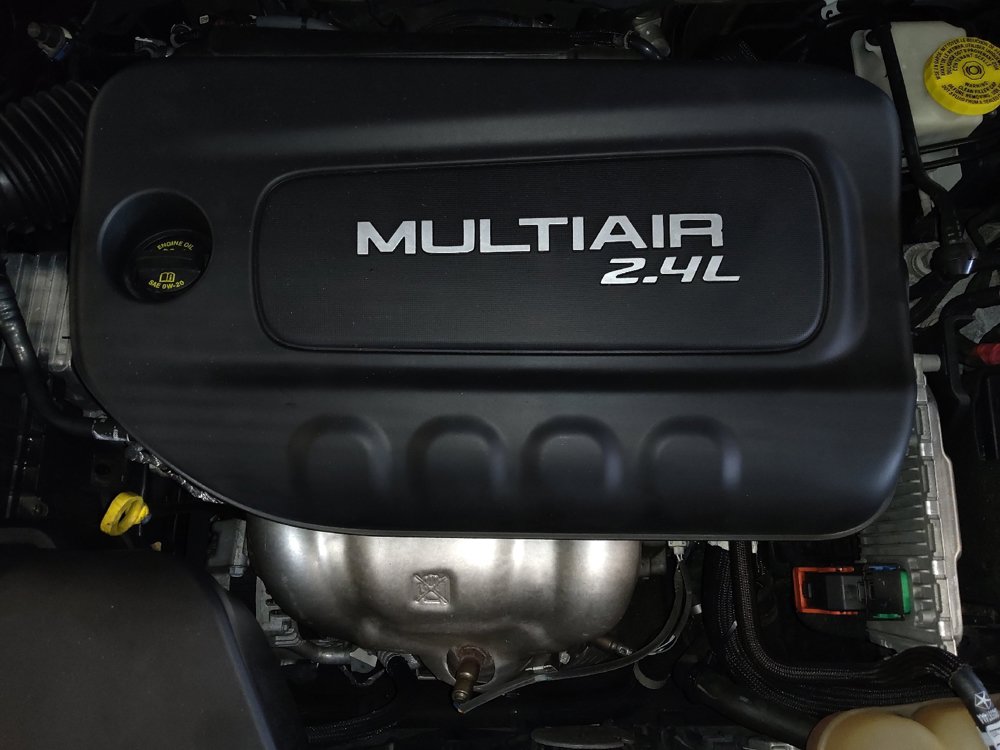 Used 2019 Jeep Cherokee Latitude w/ Popular Appearance Group FWD image 30