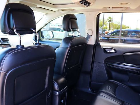 Used 2020 Dodge Journey Crossroad FWD image 35