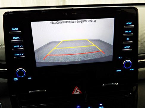 Used 2020 Hyundai Ioniq Blue FWD image 16