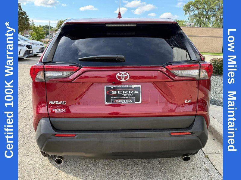 Used 2024 Toyota RAV4 LE FWD image 3