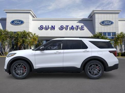 New 2025 Ford Explorer ST-Line w/ Premium Package image 4
