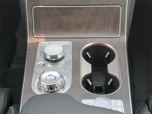 New 2025 Genesis GV80 3.5T Advanced image 17