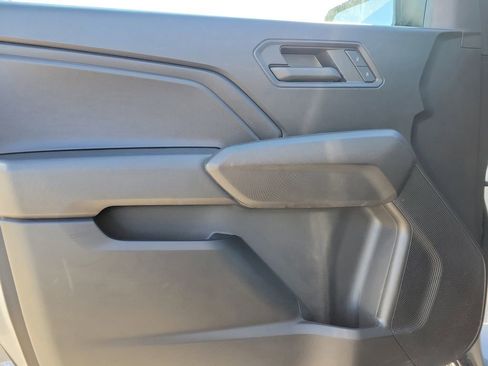 Used 2024 Chevrolet Colorado Trail Boss image 13