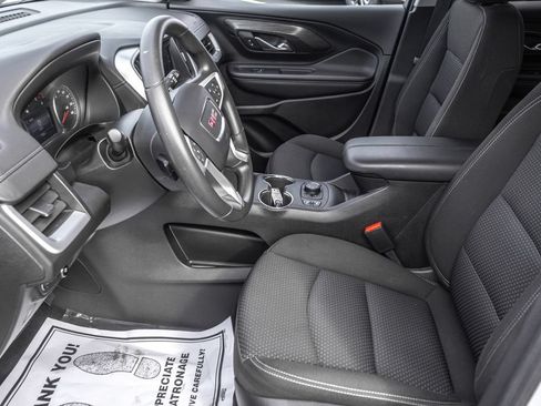 Used 2023 GMC Terrain SLE w/ Driver Convenience Package FWD image 15