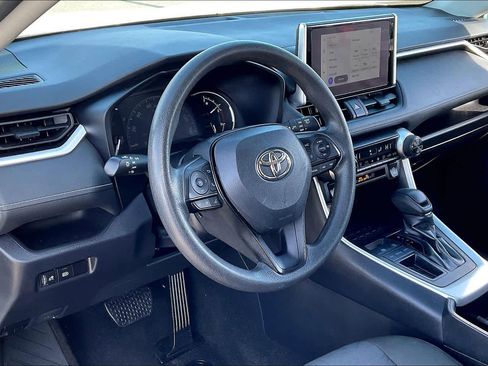 Used 2024 Toyota RAV4 XLE image 17