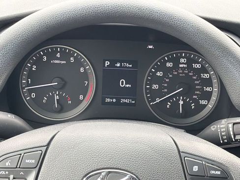 Used 2020 Hyundai Tucson Value w/ Cargo Package image 12