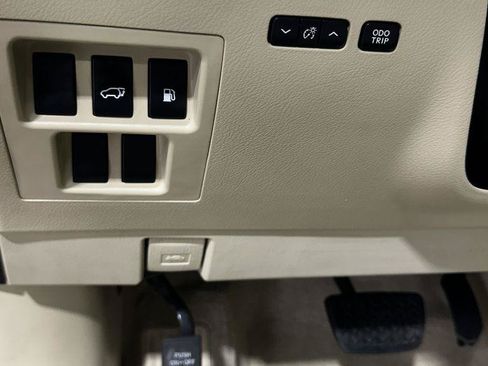 Used 2010 Lexus RX 350 AWD image 16