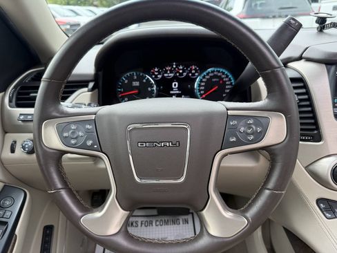 Used 2018 GMC Yukon Denali w/ Open Road Package AWD/4WD image 26