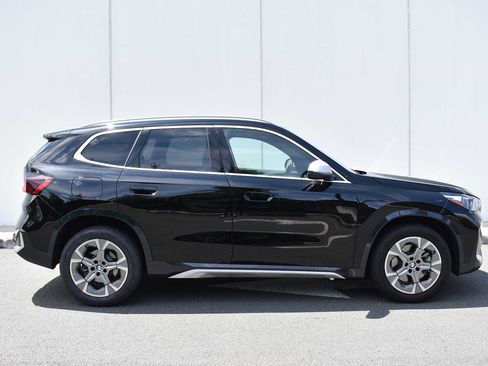 Used 2024 BMW X1 xDrive28i w/ Convenience Package AWD/4WD image 4