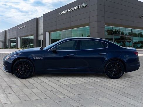 Used 2023 Maserati Quattroporte Modena Q4 AWD/4WD image 2