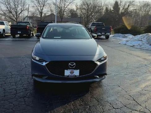 Used 2025 MAZDA MAZDA3 s image 3