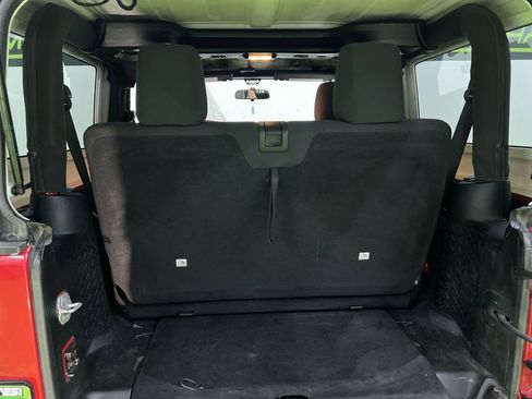 Used 2012 Jeep Wrangler Sport AWD/4WD image 26