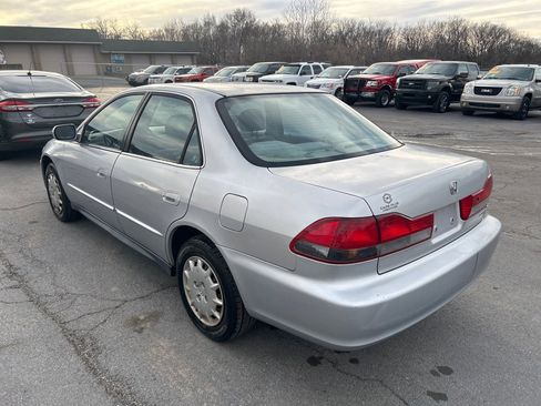 Used 2001 Honda Accord LX image 8