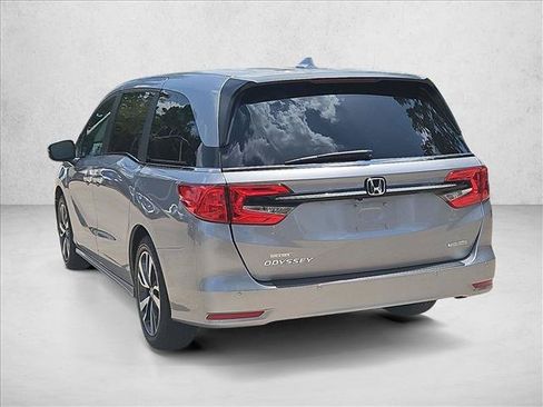 Used 2024 Honda Odyssey Touring image 8