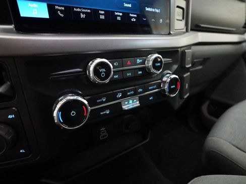 Used 2025 Ford F150 XLT w/ Equipment Group 301A Standard image 19