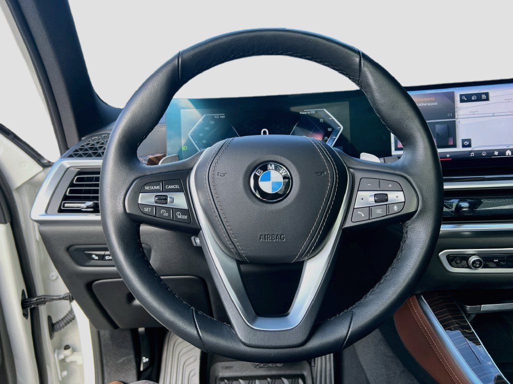 Used 2026 BMW X5 xDrive40i w/ Premium Package AWD/4WD image 12