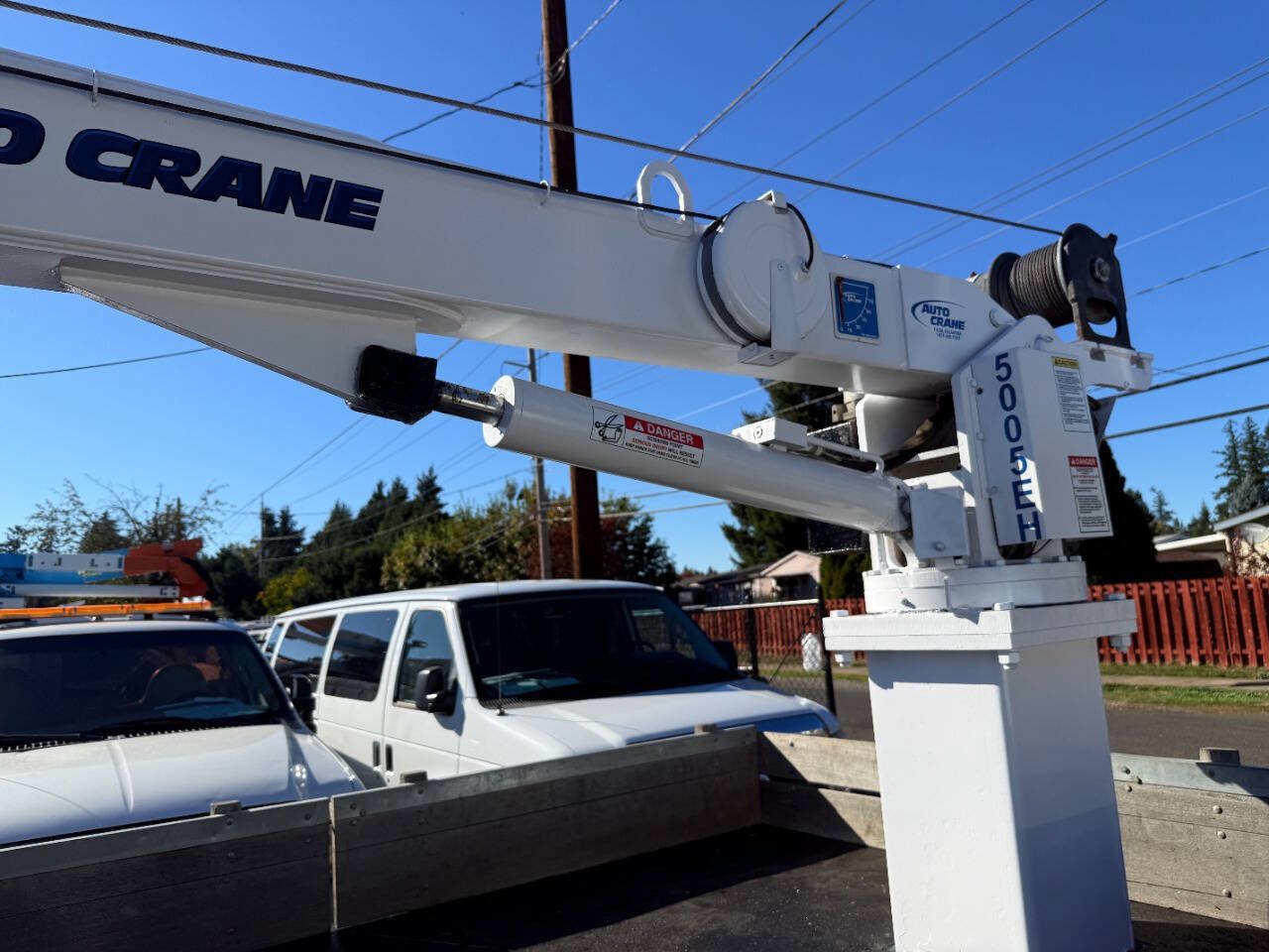 Used 2010 Ford F550 2WD Regular Cab Super Duty image 15