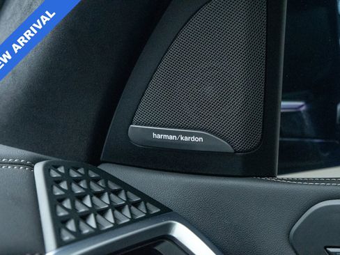 Used 2025 BMW X7 M60i w/ Executive Package image 34