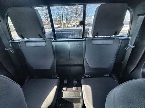 Used 2019 Toyota Tacoma TRD Sport image 29