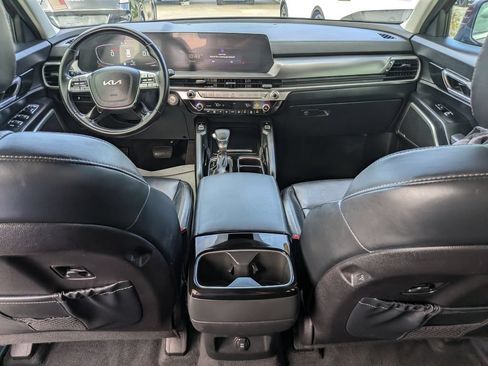 Used 2023 Kia Telluride S w/ S Sunroof Package FWD image 13