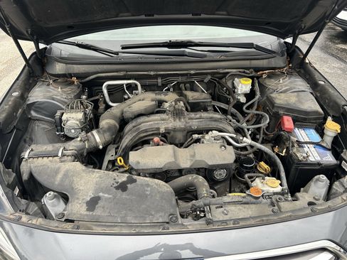 Used 2019 Subaru Outback 2.5i Premium w/ Popular Package #2 image 25