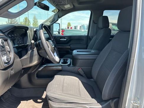 Certified 2020 GMC Sierra 2500 SLE w/ SLE Value Package; AWD/4WD image 9